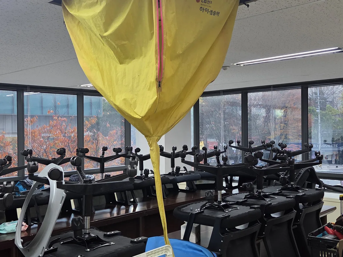 포항시 남구 송도동 벽걸이형 시로코팬 덕트 위생청소 사례 - 행진크린